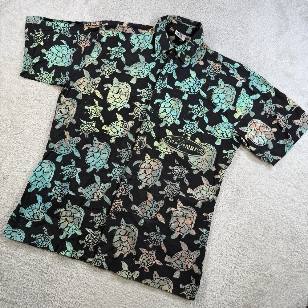 Rum Reggae Shirt Mens Medium Black Multicolor Hawaiian Turtle All Over Print AOP